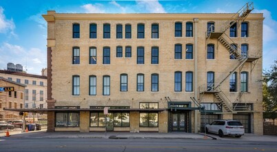 219 N Alamo St, San Antonio, TX for lease Building Photo- Image 2 of 12