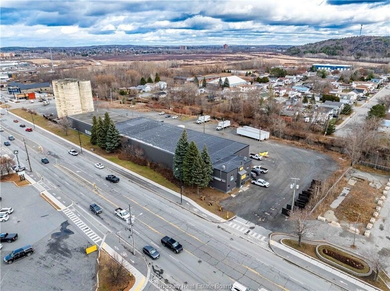 560 Notre Dame Ave, Sudbury, ON for lease - Building Photo - Image 1 of 13