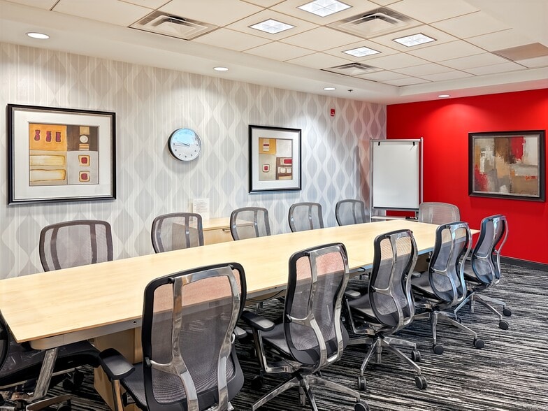 8310 S Valley Hwy, Englewood, CO for lease - Interior Photo - Image 2 of 11