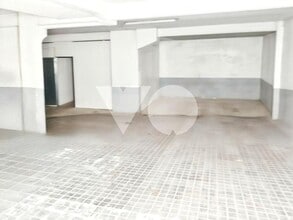 Retail in Madrid, Madrid for lease Interior Photo- Image 2 of 4