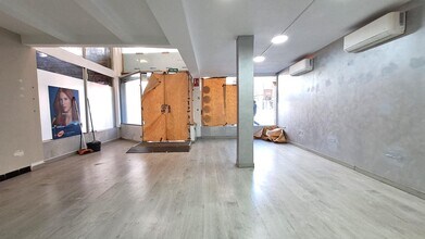 Retail in Tarragona for lease Interior Photo- Image 2 of 14