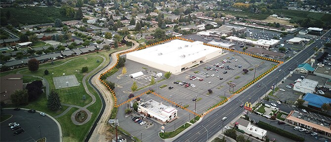 5801 Summitview Ave, Yakima, WA for sale - Aerial - Image 1 of 1