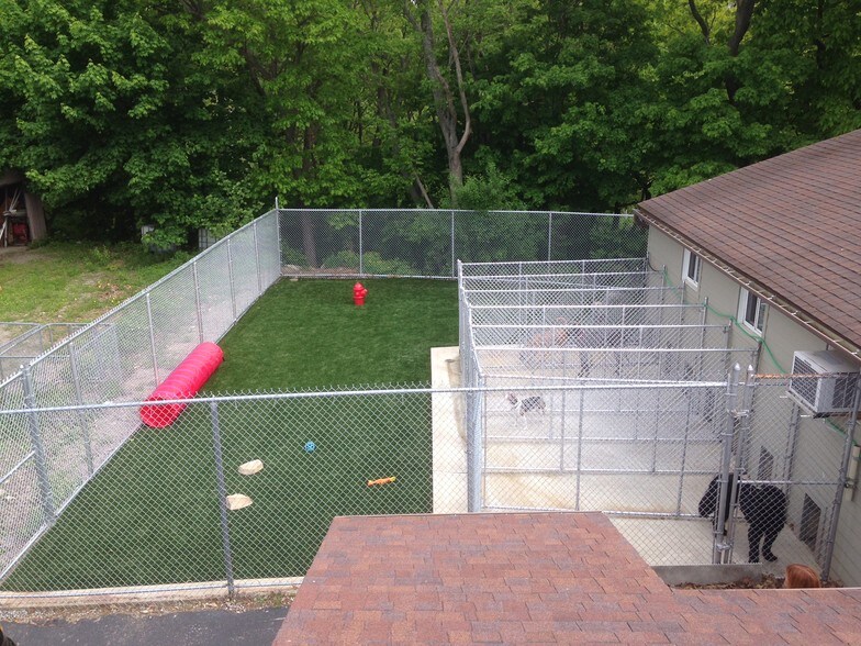 2875 Lakeview Rd, Hamburg, NY for sale - Building Photo - Image 1 of 1