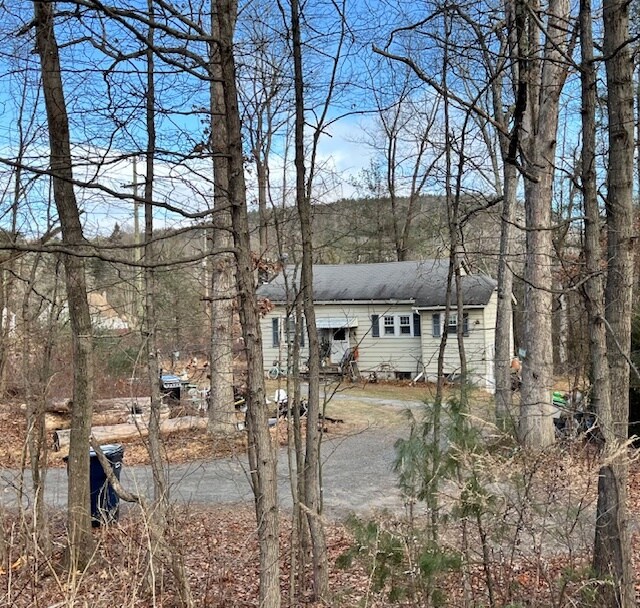 392 Route 6 and 209, Milford, PA for sale Primary Photo- Image 1 of 1