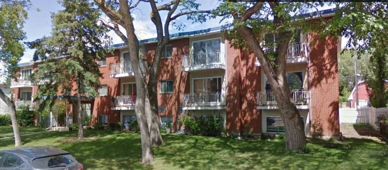 10030 86 Ave, Edmonton, AB for sale Primary Photo- Image 1 of 2