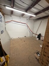 290 SW 12th Ave, Pompano Beach, FL for lease Interior Photo- Image 2 of 9