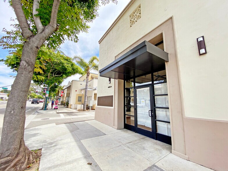 4945 Carpinteria Ave, Carpinteria, CA for sale - Building Photo - Image 1 of 1