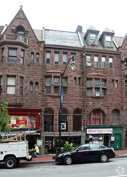 1305-1317 N Charles Street portfolio of 3 properties for sale on LoopNet.com - Primary Photo - Image 2 of 3