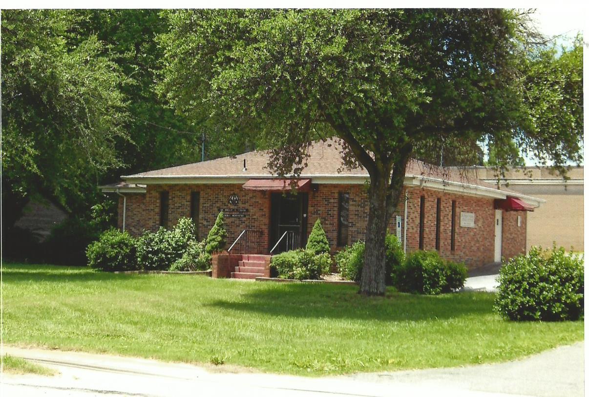 803 N Washington St, Shelby, NC 28150