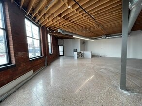 209 W 19th Ter, Kansas City, MO for lease Building Photo- Image 2 of 5