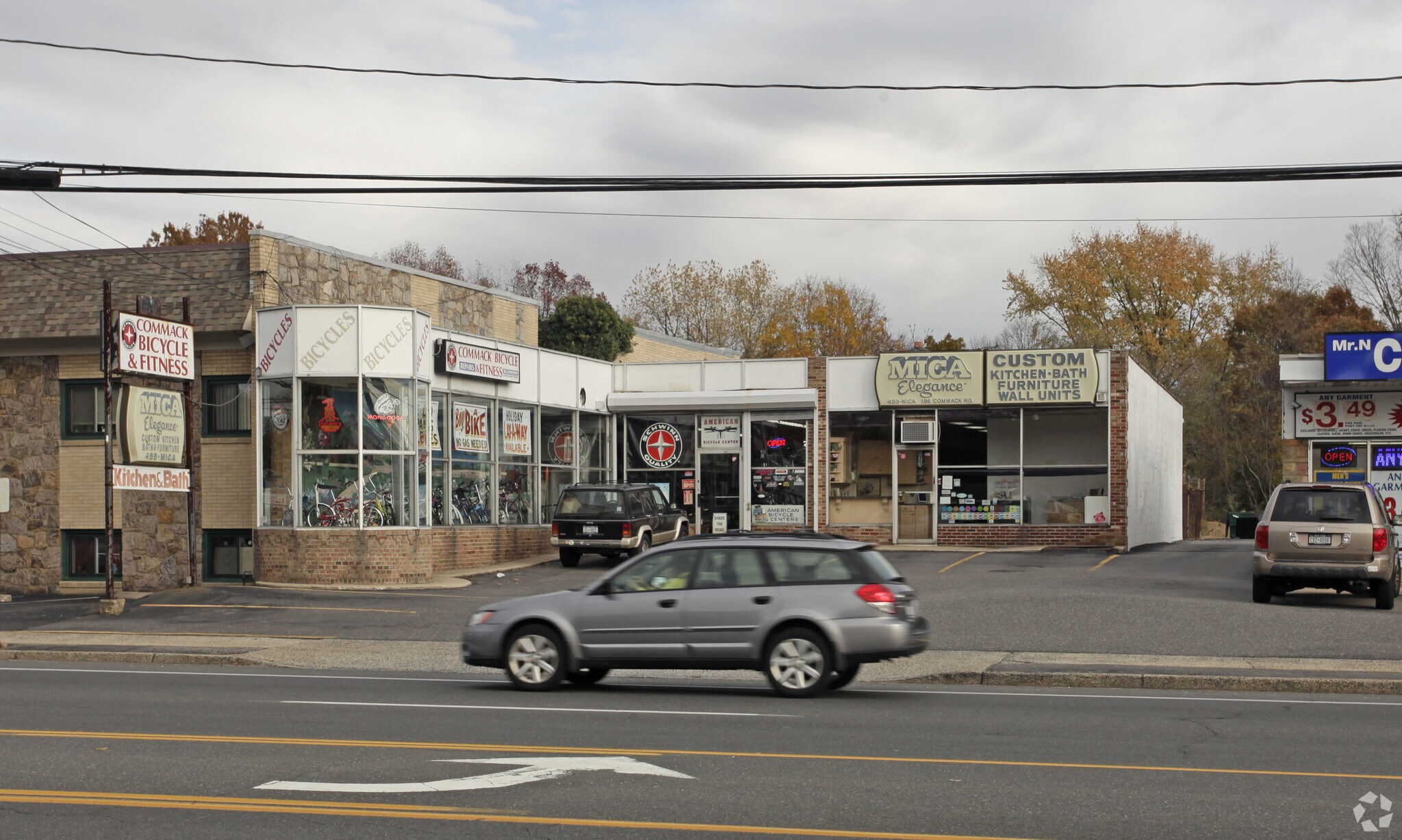 194-196 Commack Rd, Commack, NY for sale Primary Photo- Image 1 of 1