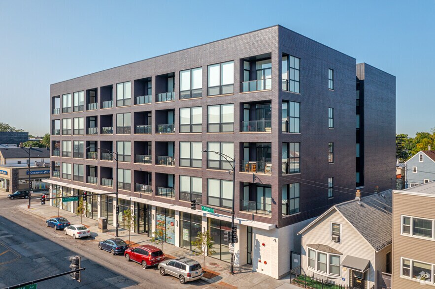 1710 N Western Ave, Chicago, IL for lease - Building Photo - Image 3 of 14