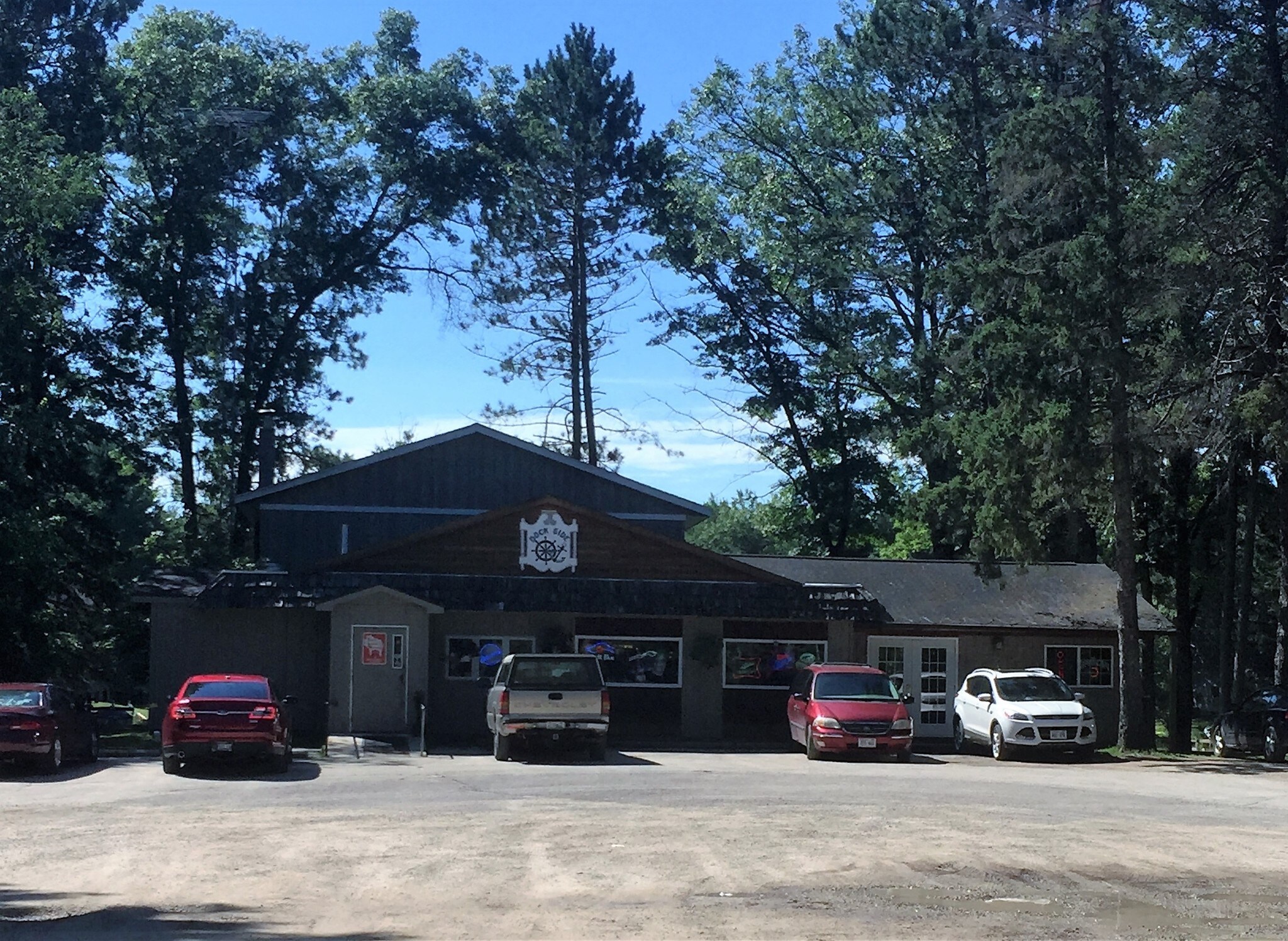 W12327 Eagle Rd, Crivitz, WI for sale Primary Photo- Image 1 of 1