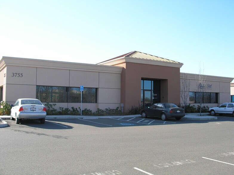 3755 Brickway Blvd, Santa Rosa, CA for lease - Building Photo - Image 3 of 4