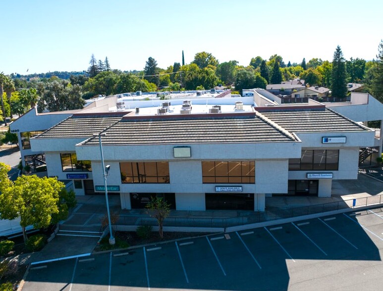 1890 Park Marina Dr, Redding, CA for lease - Building Photo - Image 1 of 12