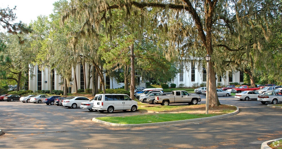 325 John Knox Rd, Tallahassee, FL for lease - Building Photo - Image 3 of 11