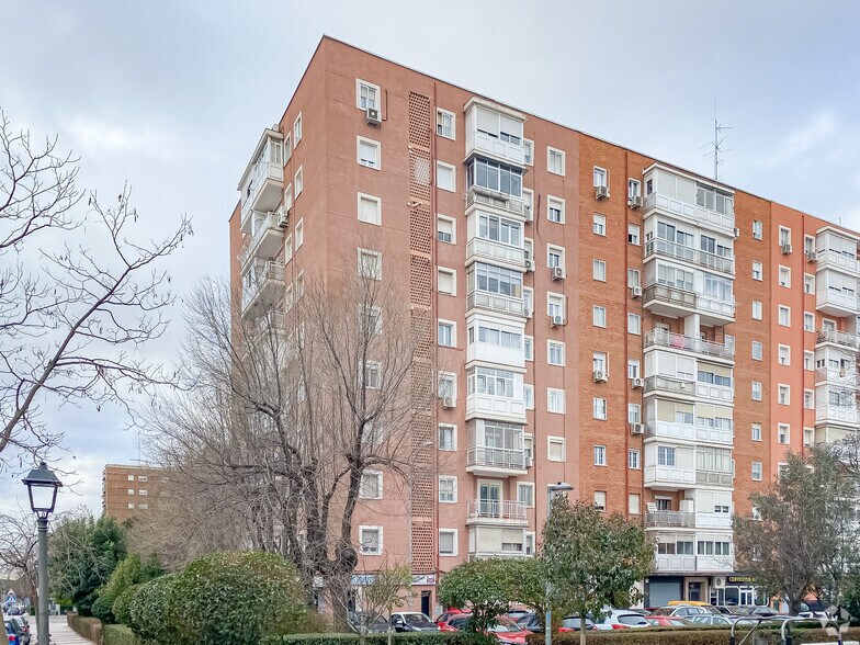 Calle Referéndum de Viña Grande, 10, Alcorcón, Madrid for sale - Primary Photo - Image 1 of 1