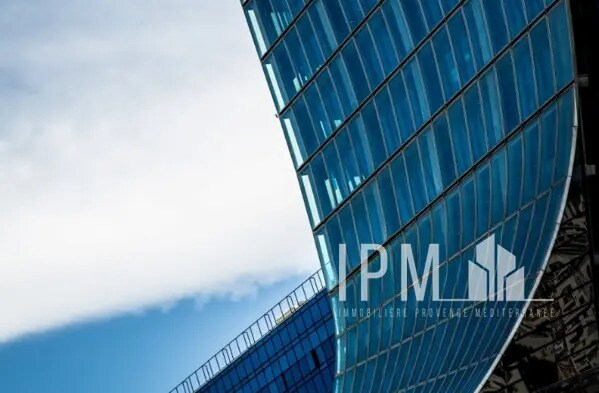 Office in Les Pennes-Mirabeau for sale - Building Photo - Image 1 of 5