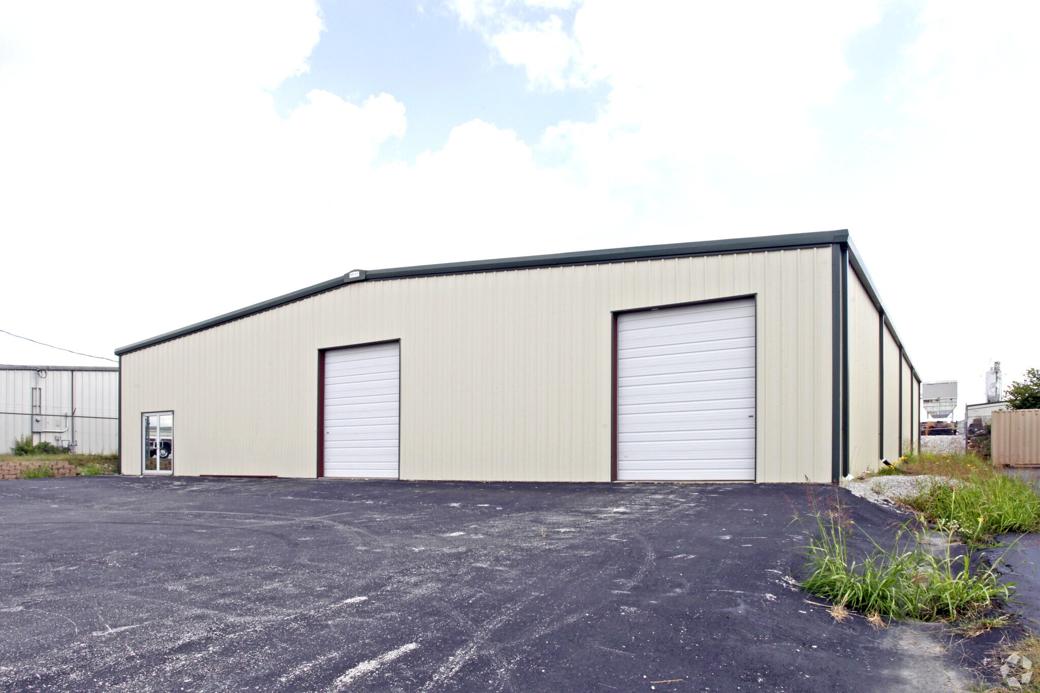 1270 N Robin St, Nixa, MO for sale Primary Photo- Image 1 of 1