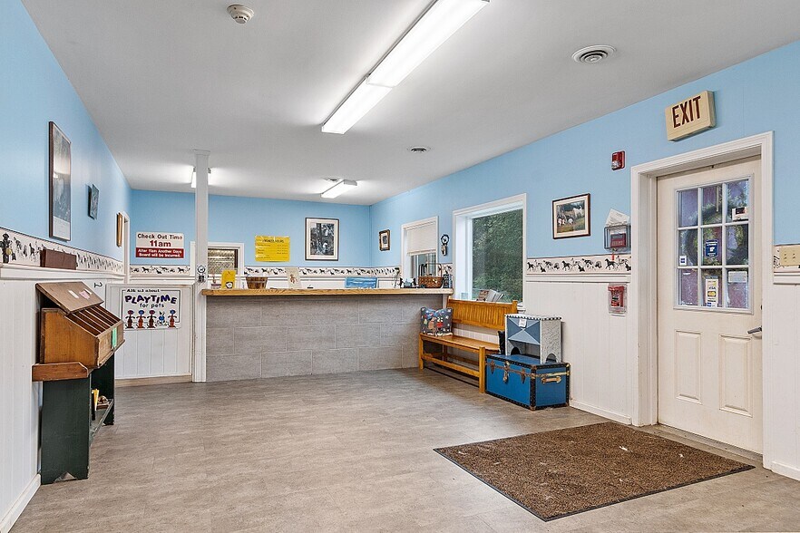 12 Main St, Newfields, NH for sale - Interior Photo - Image 1 of 1