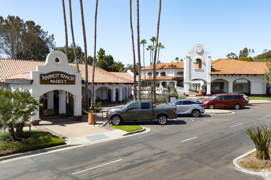 162 S Rancho Santa Fe Rd, Encinitas, CA for lease - Building Photo - Image 1 of 13