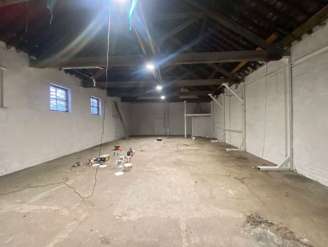 Dalton St, Hull for lease Interior Photo- Image 1 of 1