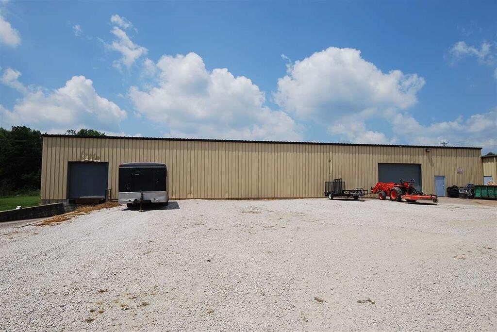 285 McKinnley Rd, Jasper, IN for sale Building Photo- Image 1 of 1