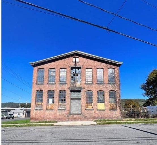 362 Patterson, Lansford, PA for sale - Building Photo - Image 2 of 14