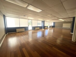 1860 Ala Moana Blvd, Honolulu, HI for lease Interior Photo- Image 1 of 4