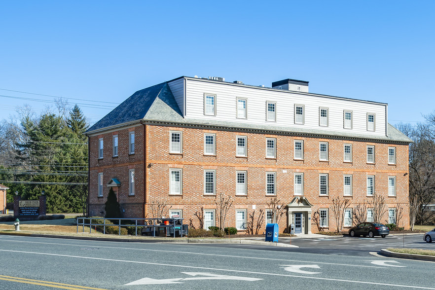 DC Metro Office Condos portfolio of 3 properties for sale on LoopNet.com - Building Photo - Image 2 of 5