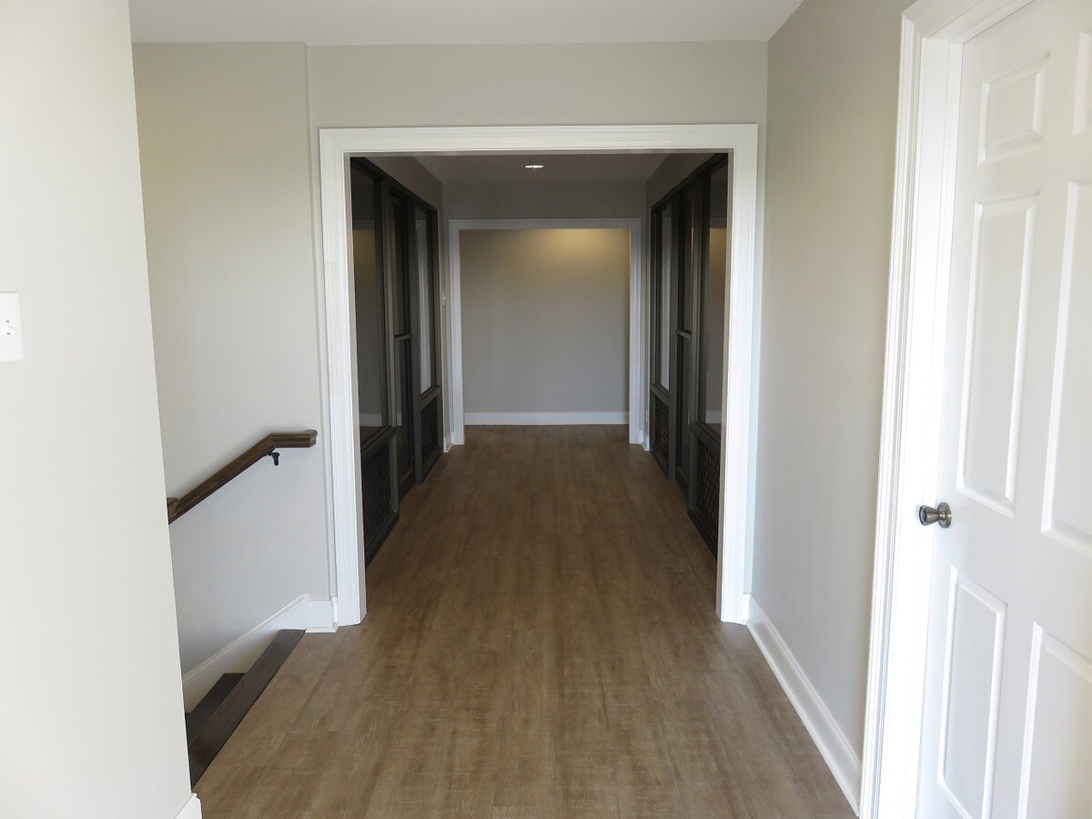 9000 W Judge Perez Dr, Chalmette, LA 70043