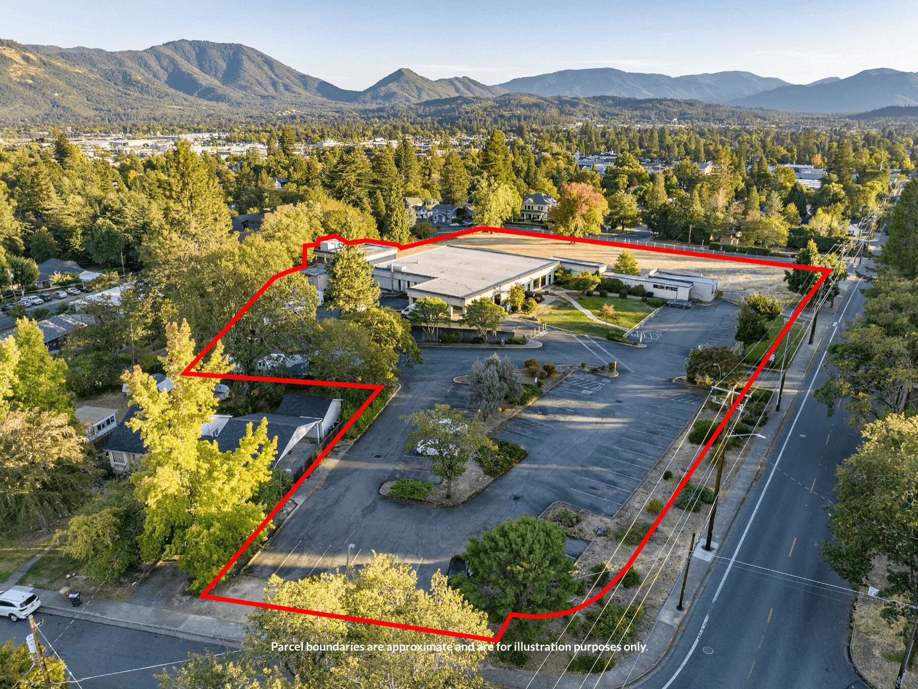 715 NW Dimmick St, Grants Pass, OR for sale Building Photo- Image 1 of 69