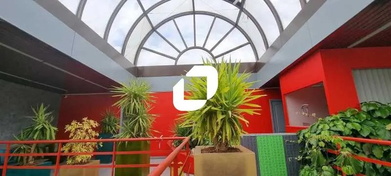 Flex in Montreuil for lease - Building Photo - Image 2 of 10