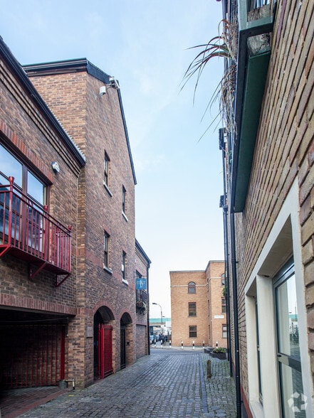 34-36 Galena Rd, London for sale - Building Photo - Image 2 of 5