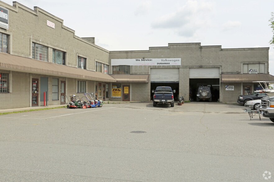 19295 Enterprise Way, Surrey, BC for lease - Building Photo - Image 3 of 6