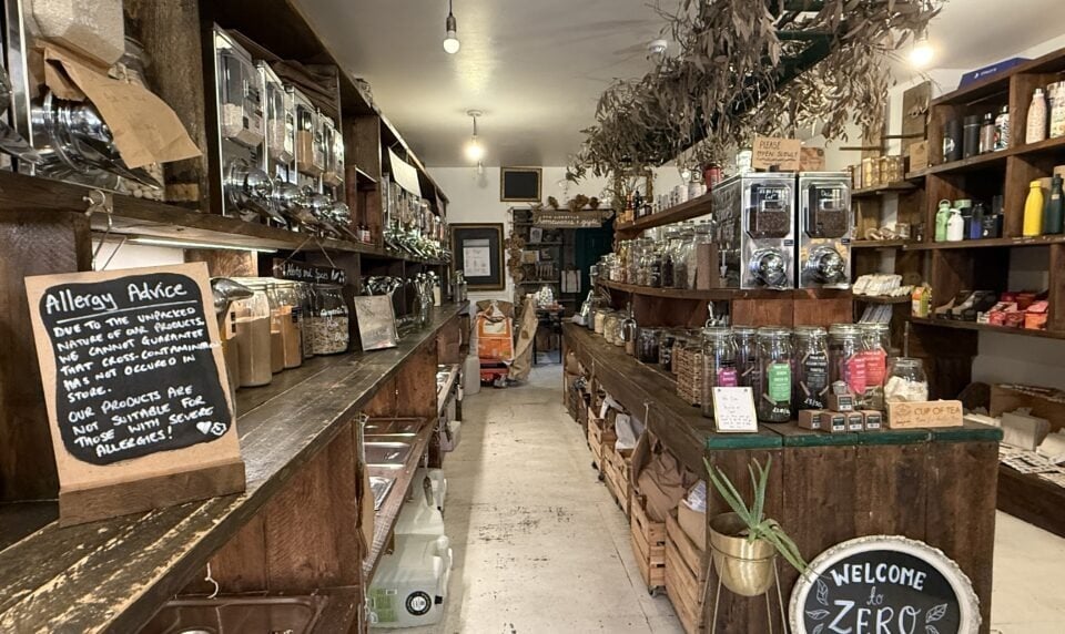 127 Fore St, Exeter for sale - Interior Photo - Image 2 of 6