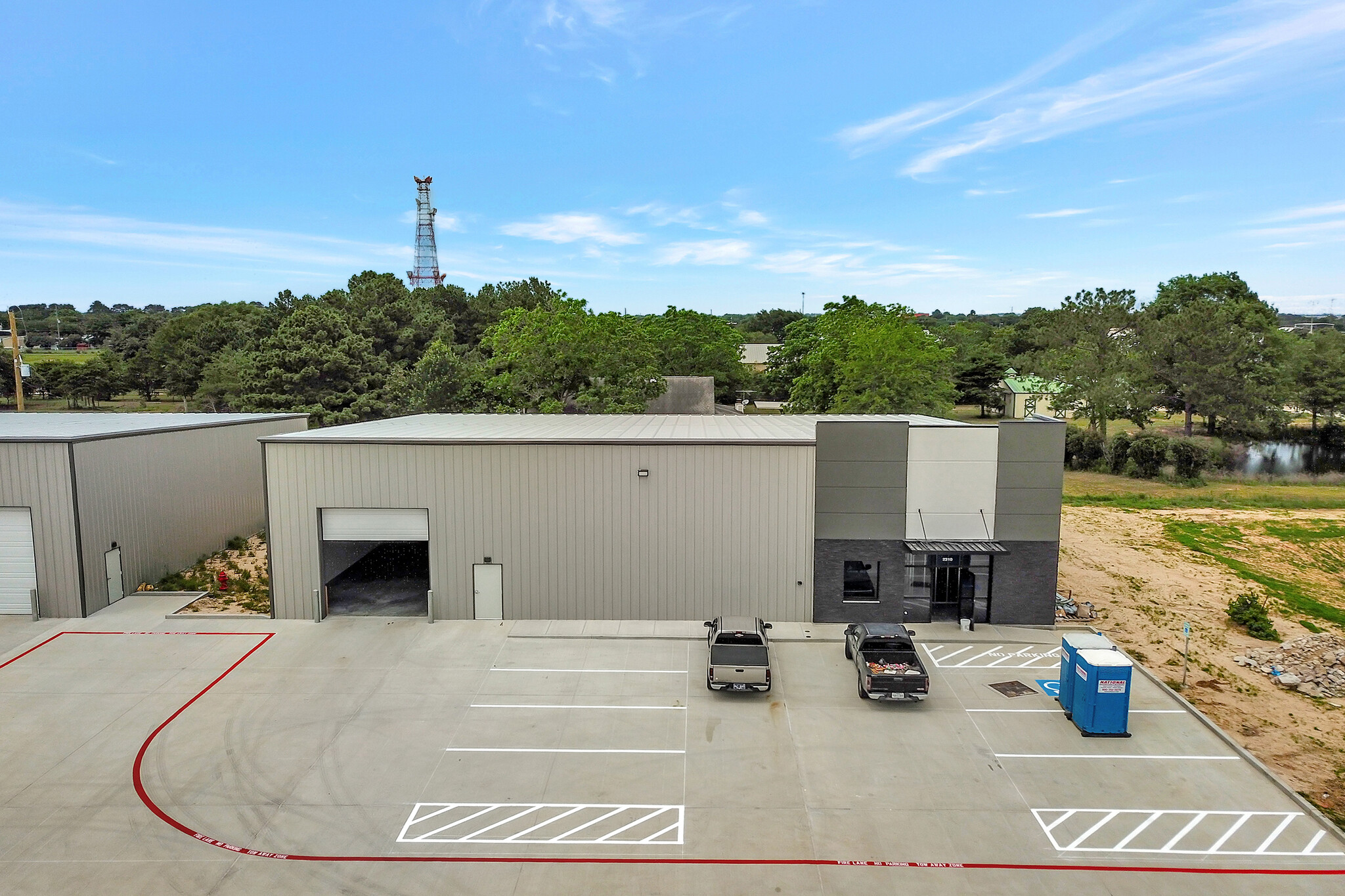 2304 Katy Hockley Cut Off Rd, Katy, TX for lease Building Photo- Image 1 of 4