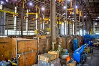 390 S Redwood St, Canby, OR for sale Interior Photo- Image 2 of 4