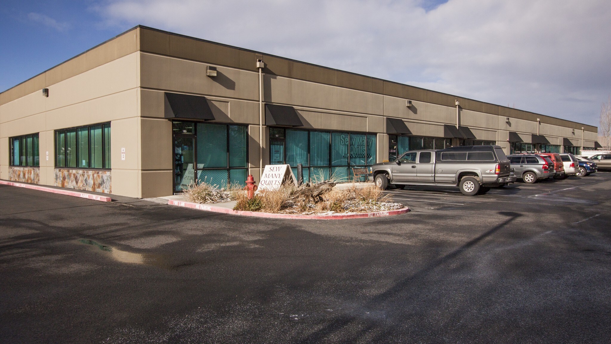 1375 SE Wilson Ave, Bend, OR 97702 Wilson Bldg