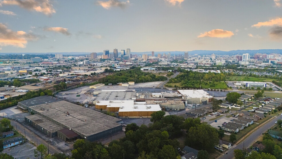 Golden Flake Drive Portfolio portfolio of 4 properties for sale on LoopNet.com - Building Photo - Image 2 of 14