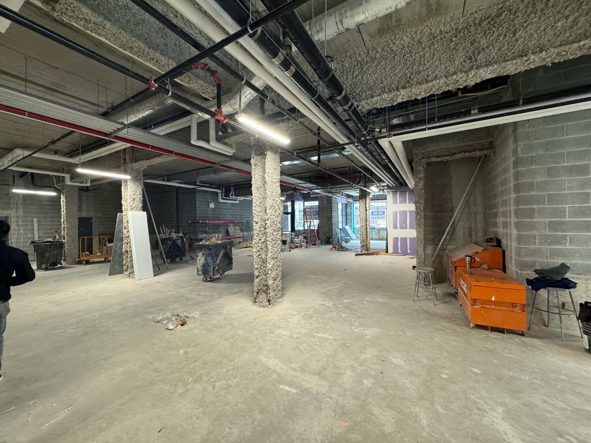 750 E 134th St, Bronx, NY for lease Interior Photo- Image 1 of 8