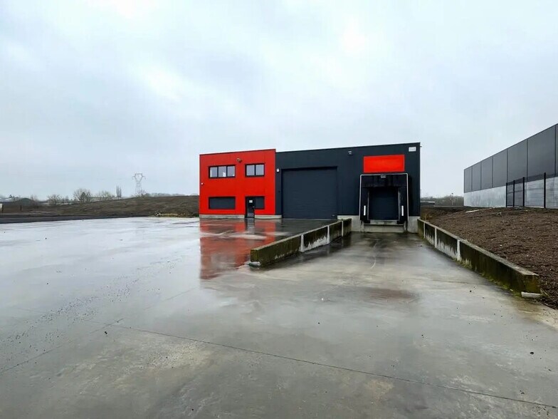 Flex in Escaudain for lease - Building Photo - Image 2 of 23