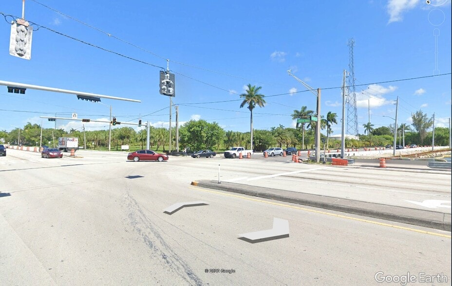3990 Griffin Rd, Hollywood, FL for lease - Building Photo - Image 2 of 6