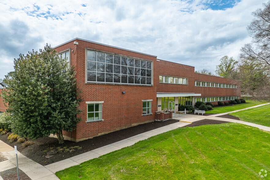 110 Innovation Blvd, Wilmington, DE for lease - Building Photo - Image 1 of 5