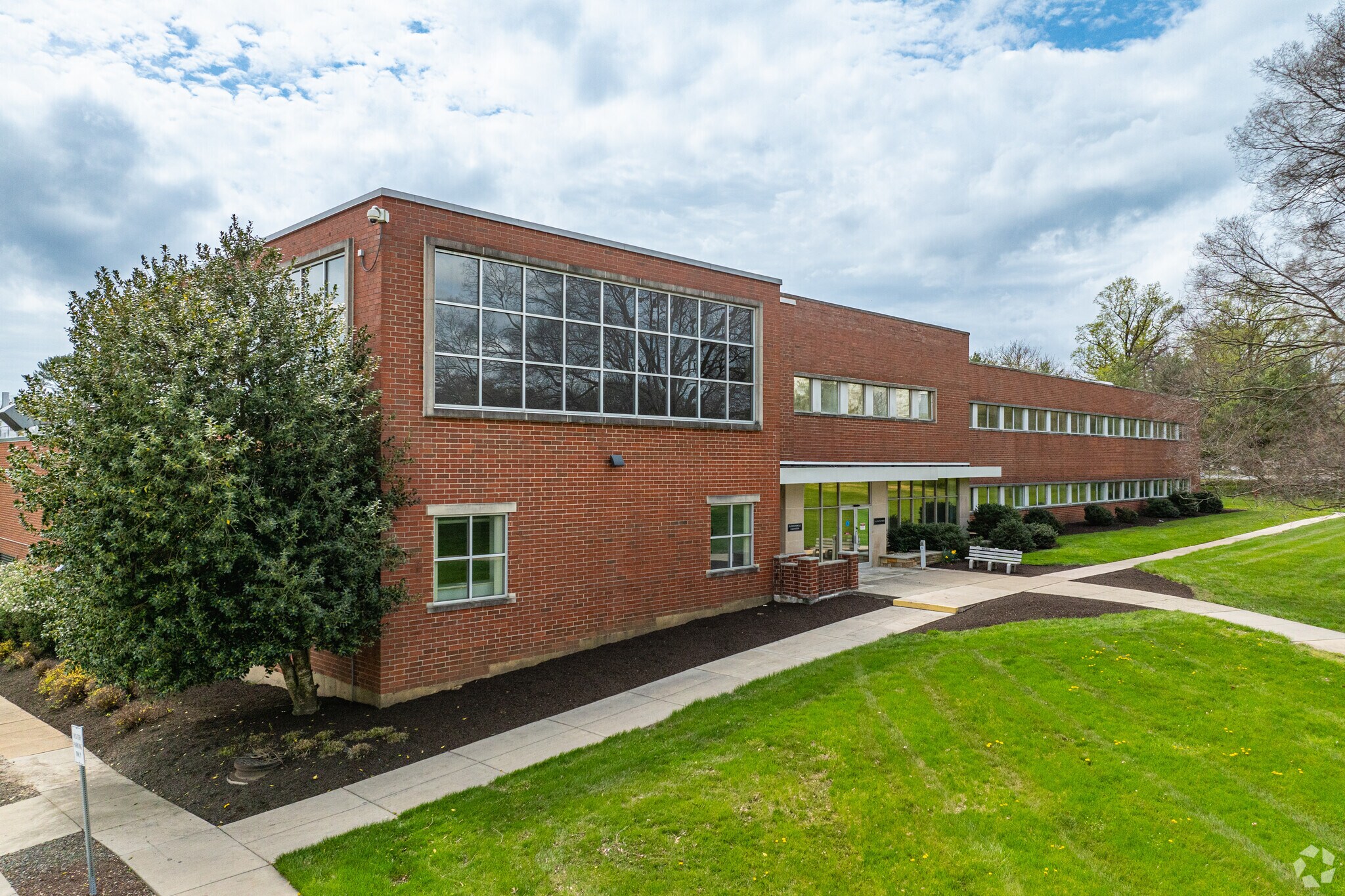 110 Innovation Blvd, Wilmington, DE for lease Building Photo- Image 1 of 6
