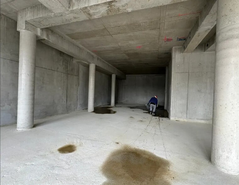 79 Av Du Mal De Lattre De Tassigny, Créteil for lease - Building Photo - Image 3 of 12