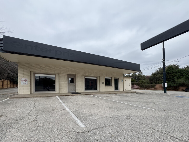 3500 Lamar Blvd, Austin, TX for lease - Building Photo - Image 2 of 4