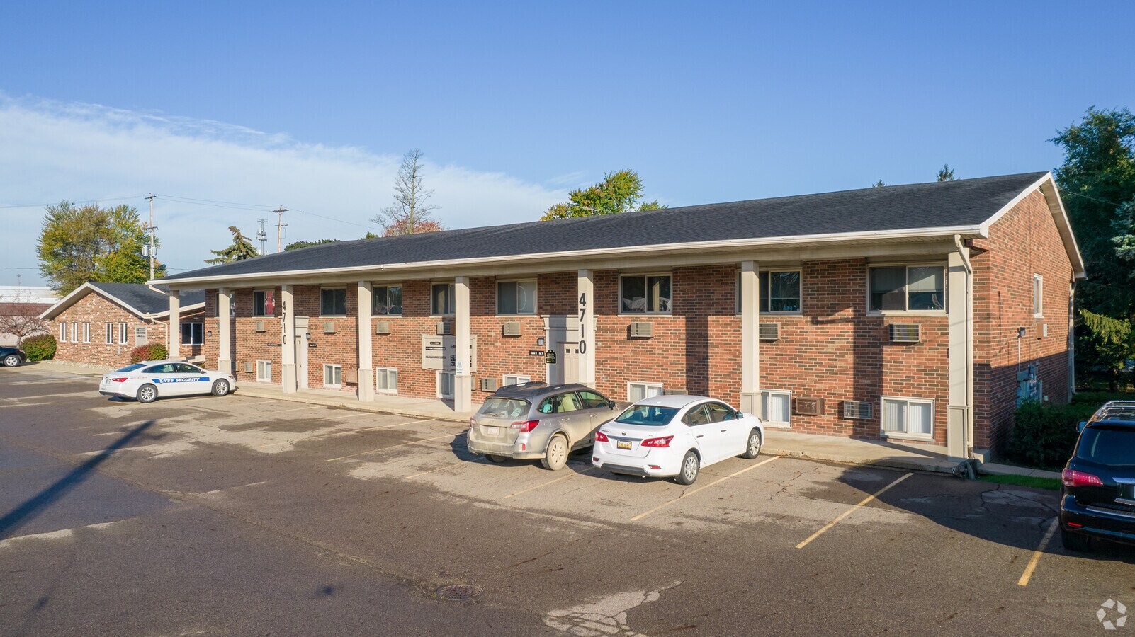 4710 W Saginaw Hwy, Lansing, MI 48917