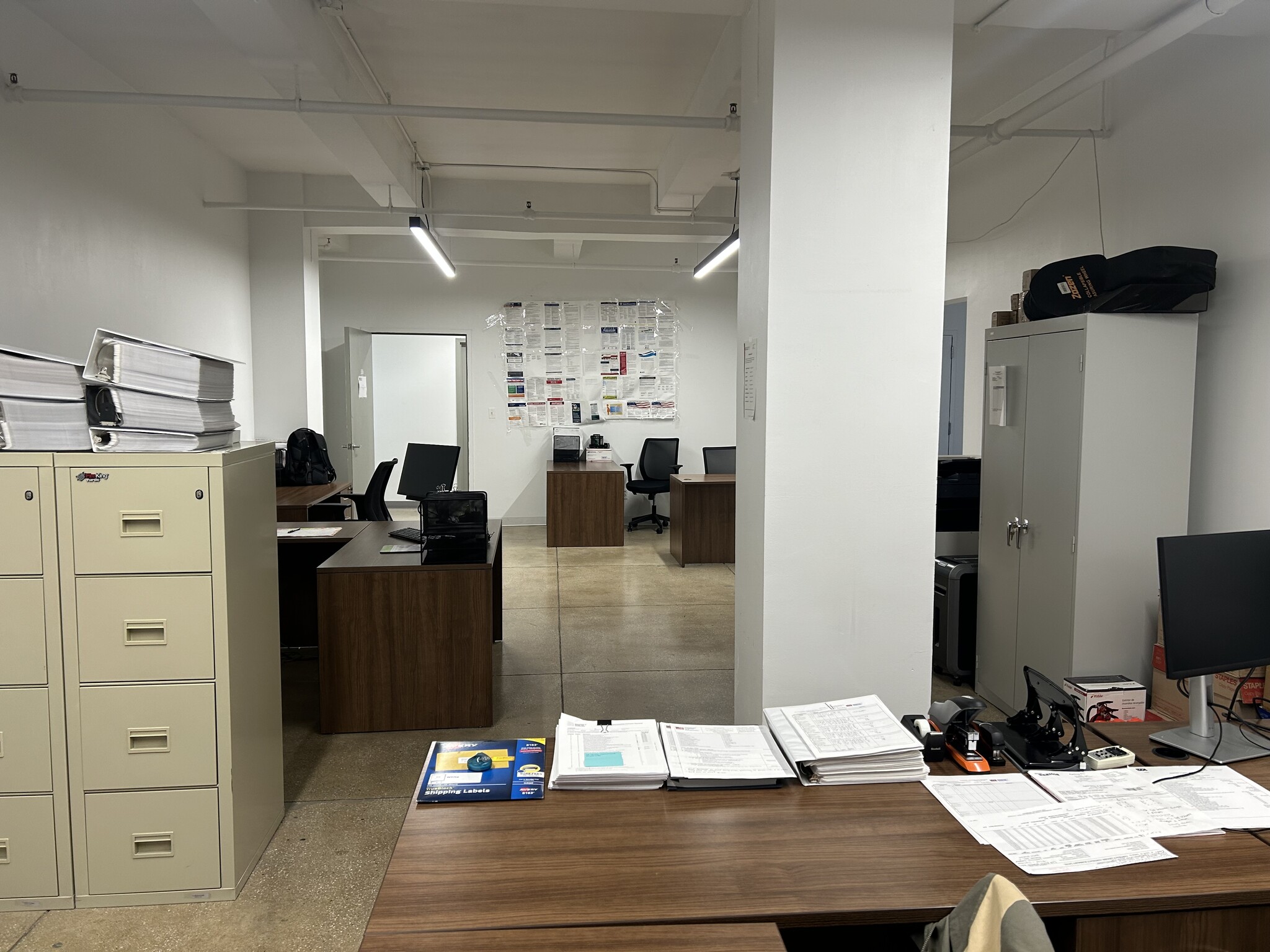 262 W 38th St, New York, NY for lease Interior Photo- Image 1 of 4