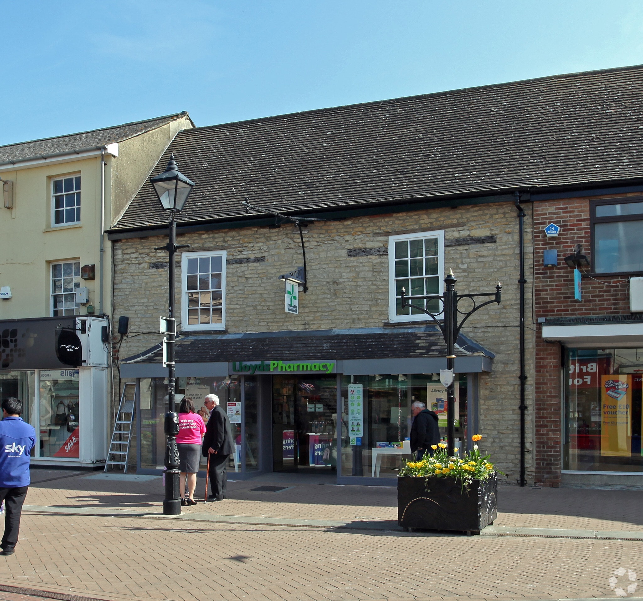 34 Sheep St, Bicester for sale Building Photo- Image 1 of 1
